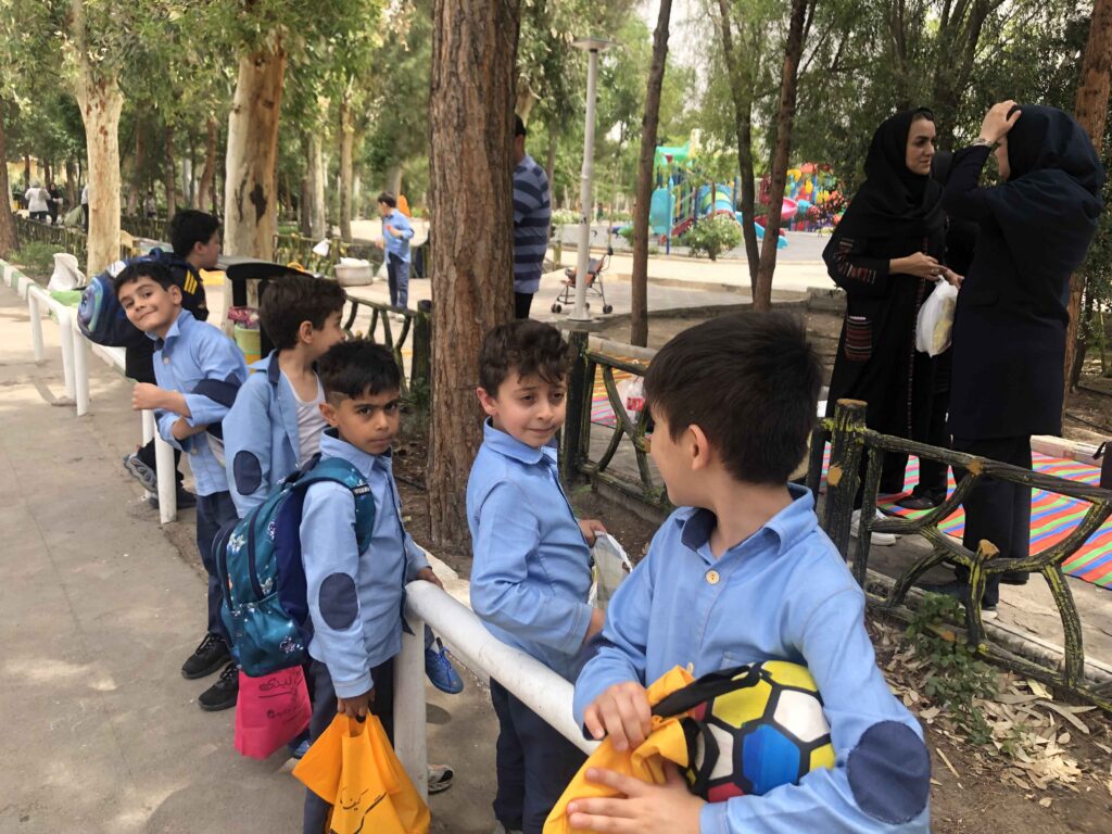 عکی-یادگاری-اردو-دانش-آموزی-اول